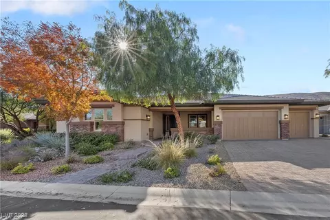 5716 Logan Heights Ct, Las Vegas, NV 89135