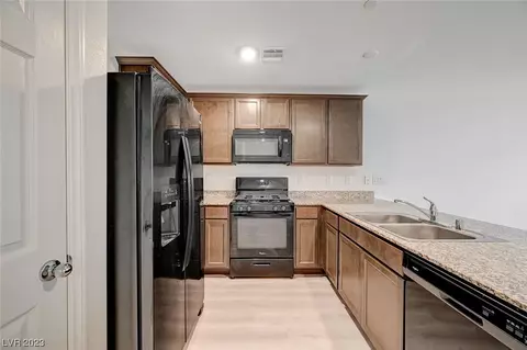 4505 Pencester St, Las Vegas, NV 89115