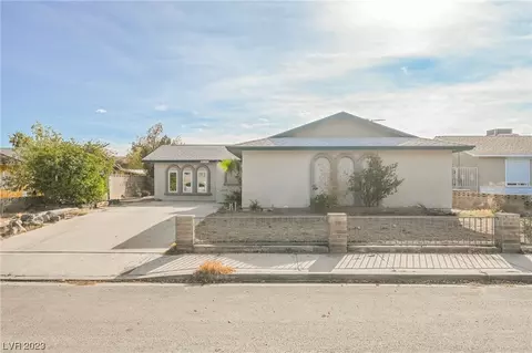 6243 Fairbanks Rd, Las Vegas, NV 89103