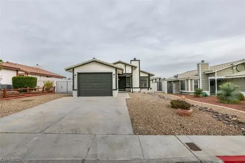 7308 Braswell Dr, Las Vegas, NV 89128