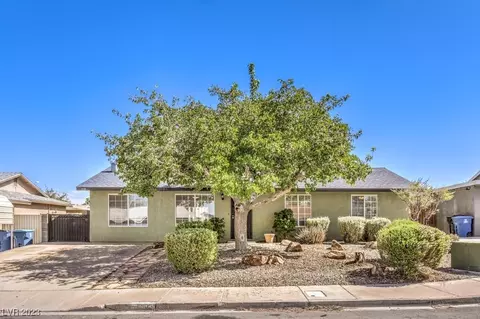 930 Greenville St, Henderson, NV 89015