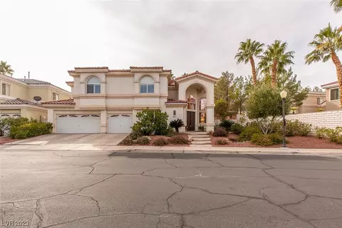 81 Teton Pines Dr, Henderson, NV 89074