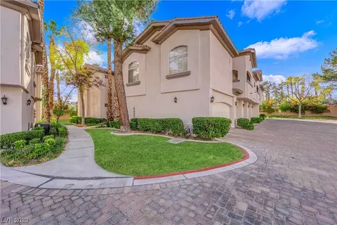101 Breezy Tree Ct #104, Las Vegas, NV 89145