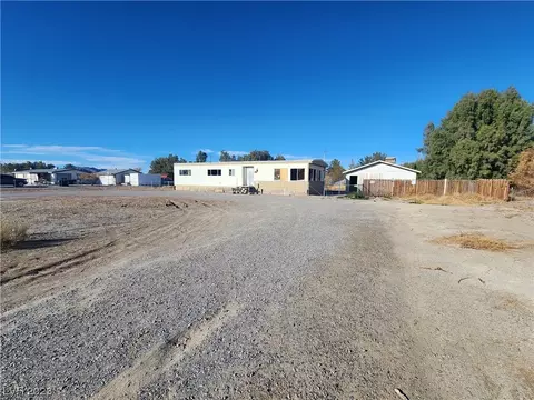 1080 W Donner St, Pahrump, NV 89048