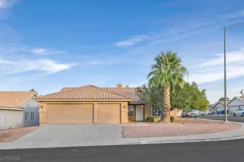720 Canyon Country Cir, Henderson, NV 89002