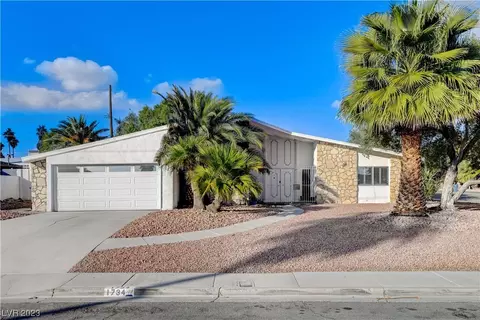 1734 Silver Mesa Way, Las Vegas, NV 89169