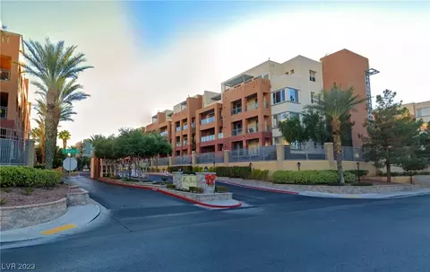 31 E Agate Ave #209, Las Vegas, NV 89123
