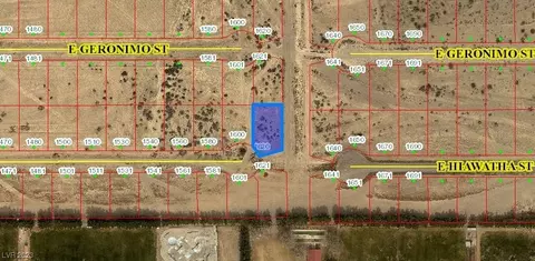 1620 E Hiawatha St, Pahrump, NV 89048