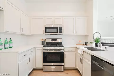 3451 Desert Cliff St #203, Las Vegas, NV 89129
