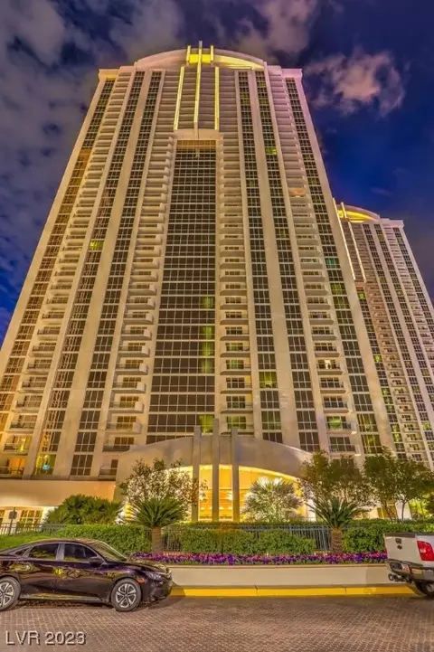 125 E Harmon Ave #702, Las Vegas, NV 89109