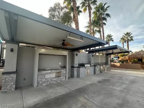 8175 Arville St #154, Las Vegas, NV 89139