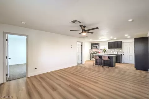 251 Tungsten St, Henderson, NV 89015
