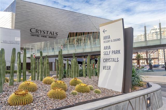 3722 Las Vegas Blvd #903, Las Vegas, NV 89158