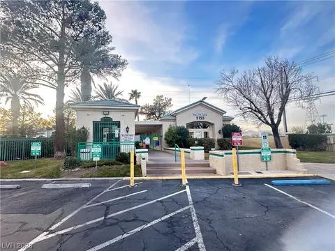 5155 W Tropicana Ave #2018, Las Vegas, NV 89103