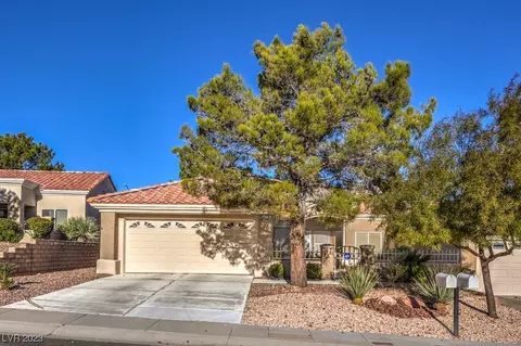 2845 Breakers Creek Dr, Las Vegas, NV 89134