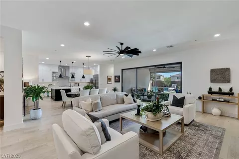 52 Garibaldi Way, Henderson, NV 89011