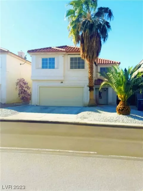 10217 Climbing Lily St, Las Vegas, NV 89183