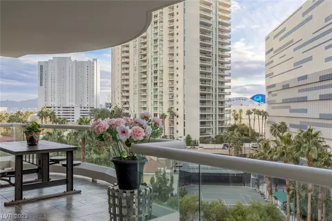 2747 Paradise Rd #501, Las Vegas, NV 89109