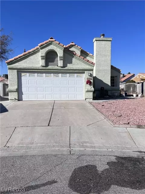5792 Goodsprings Ct, Las Vegas, NV 89110