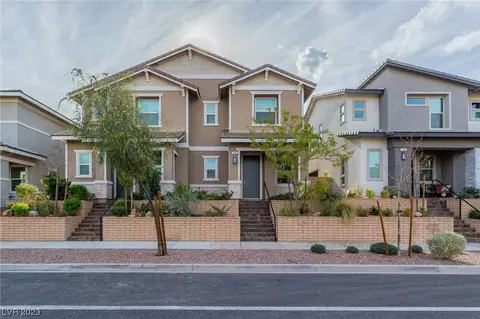 748 N Water St, Henderson, NV 89015
