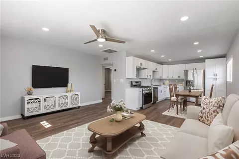 1929 Bearden Ave, Henderson, NV 89011