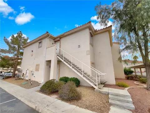 855 N Stephanie St #2724, Henderson, NV 89014
