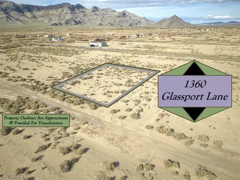 1360 W Glassport Ln, Pahrump, NV 89060