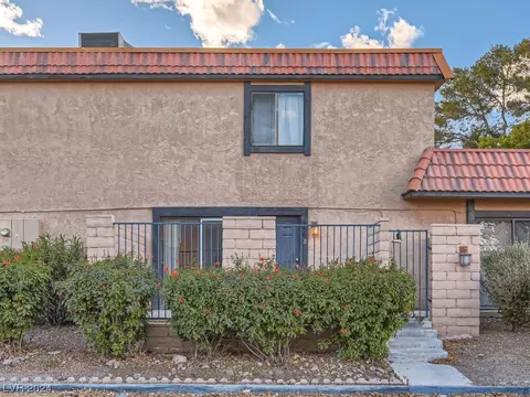 320 Brookside Ln #B, Las Vegas, NV 89107