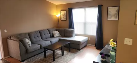 1150 N Buffalo Dr #2107, Las Vegas, NV 89128