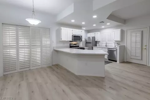 2925 Wigwam Pkwy #2012, Henderson, NV 89074