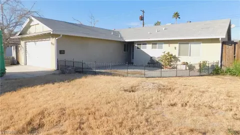 3800 La Pasada Ave, Las Vegas, NV 89102