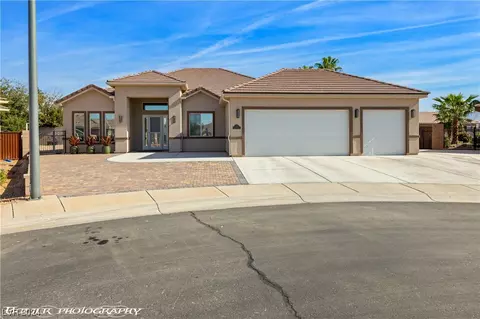 879 Amina Cir, Mesquite, NV 89027 photo 2