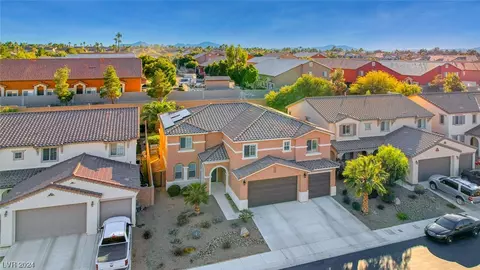 2973 Queen Lake Ct, Henderson, NV 89052