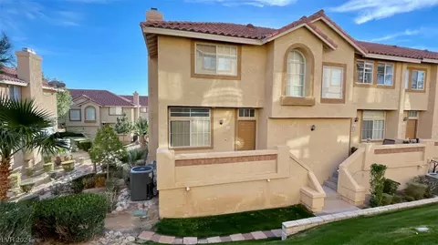 3444 Dry Gulch Dr, Laughlin, NV 89029