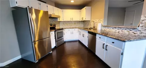 5141 Pioneer Ave #101, Las Vegas, NV 89146