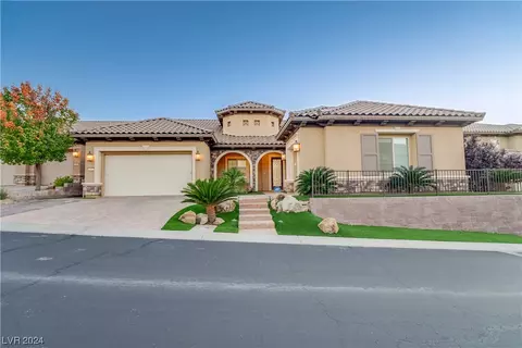2892 Josephine Dr, Henderson, NV 89044