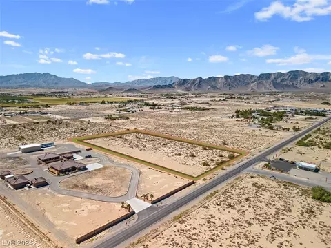 3251 W Bell Vista Ave, Pahrump, NV 89060