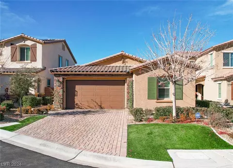 12327 Kings Eagle St, Las Vegas, NV 89141
