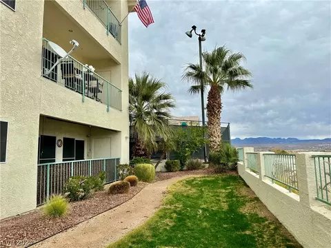 3550 Bay Sands Dr #2090, Laughlin, NV 89029