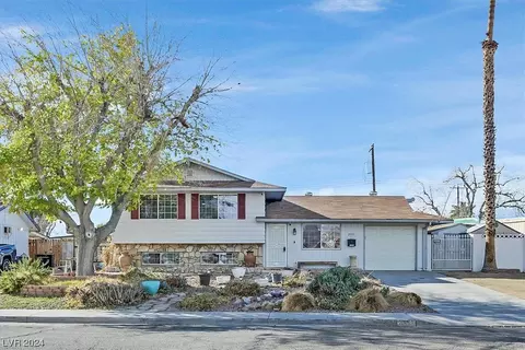 2557 Eagle St, Las Vegas, NV 89142