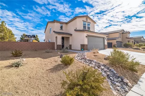 5587 S Dunn St, Pahrump, NV 89061