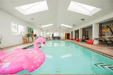 4261 E Hacienda Ave, Las Vegas, NV 89120