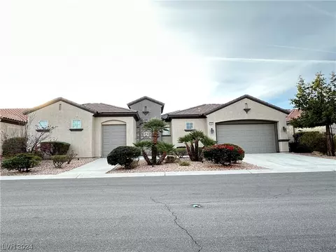 2545 Black River Falls Dr, Henderson, NV 89044