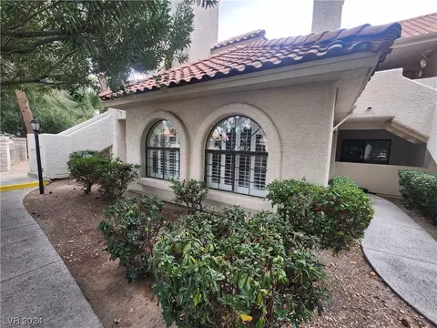 2603 S Durango Dr #102, Las Vegas, NV 89117