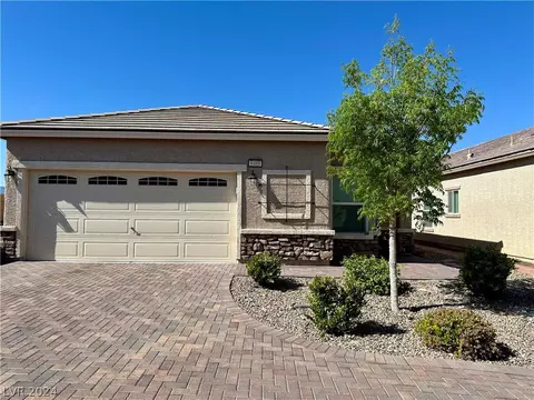 8488 Amstel River Ct, Las Vegas, NV 89113