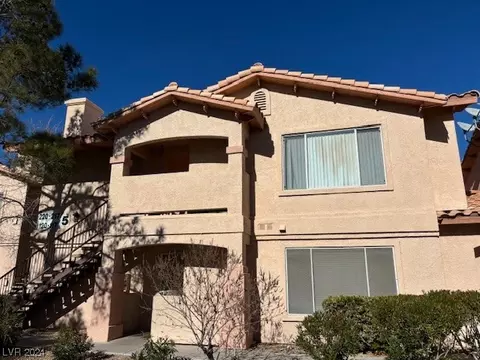 8450 Alta Dr #117, Las Vegas, NV 89145