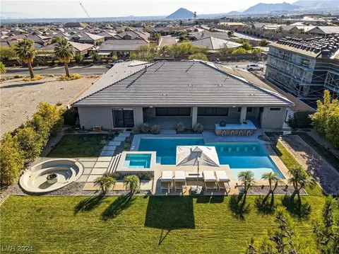 9870 Dorrell Ln, Las Vegas, NV 89149