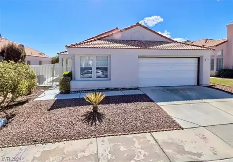 9713 Great Bend Dr, Las Vegas, NV 89117