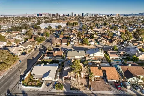 4192 Candleberry Ct, Las Vegas, NV 89103