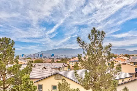 2900 Sunridge Heights Pkwy #825, Henderson, NV 89052